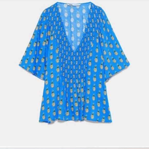 Zara Pineapple Blue Top - Picture 3 of 3